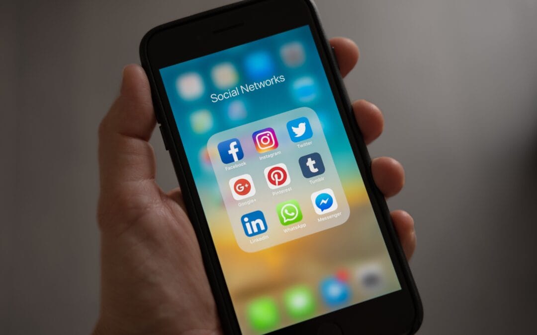What are the top social media trends for non-profits in 2021?